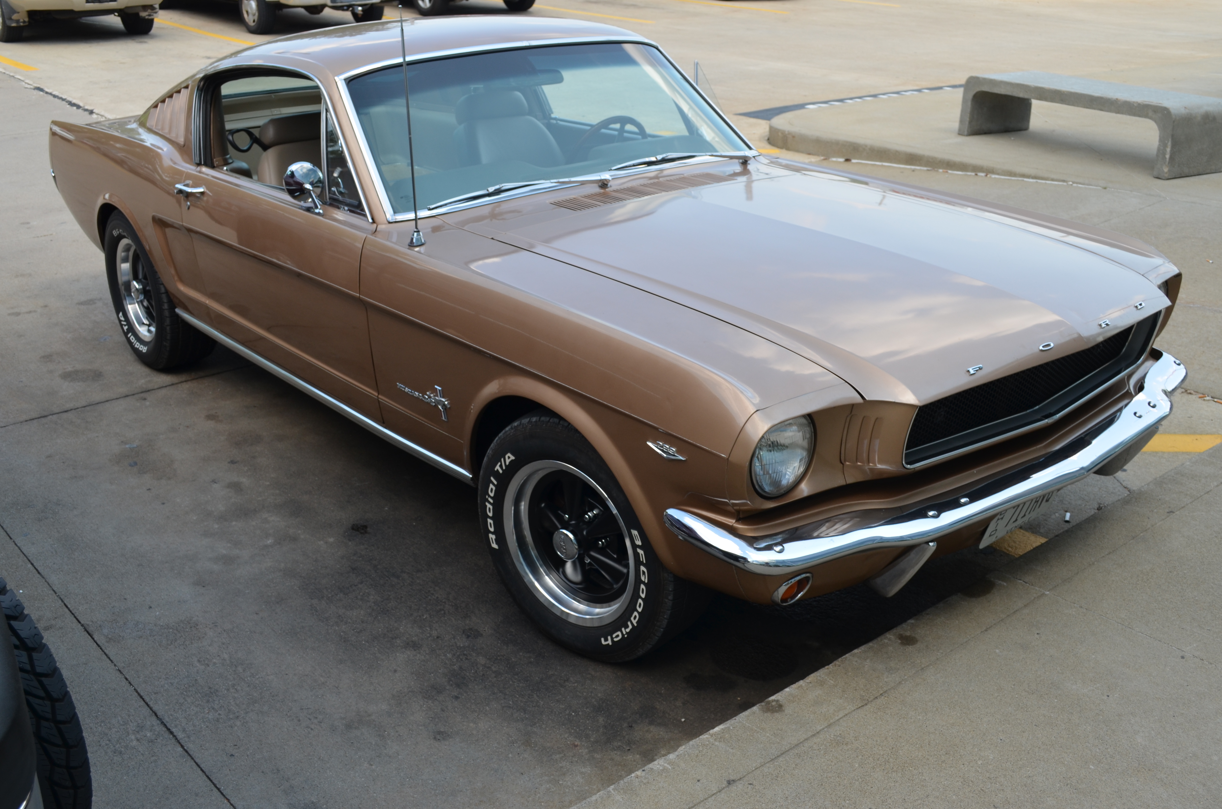 Форд Мустанг 1965 Fastback