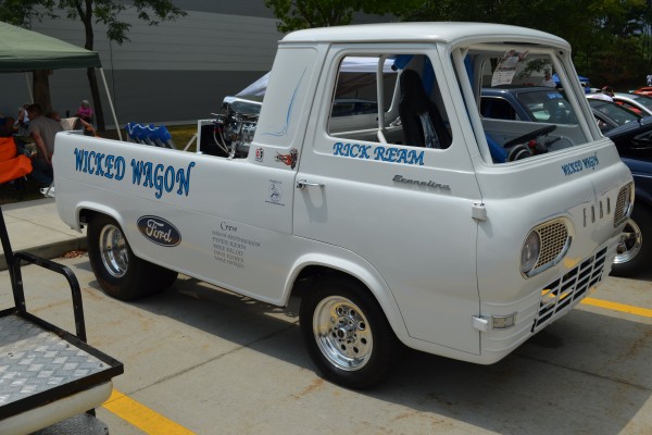 1962 Ford Econoline nostalgia drag race truck