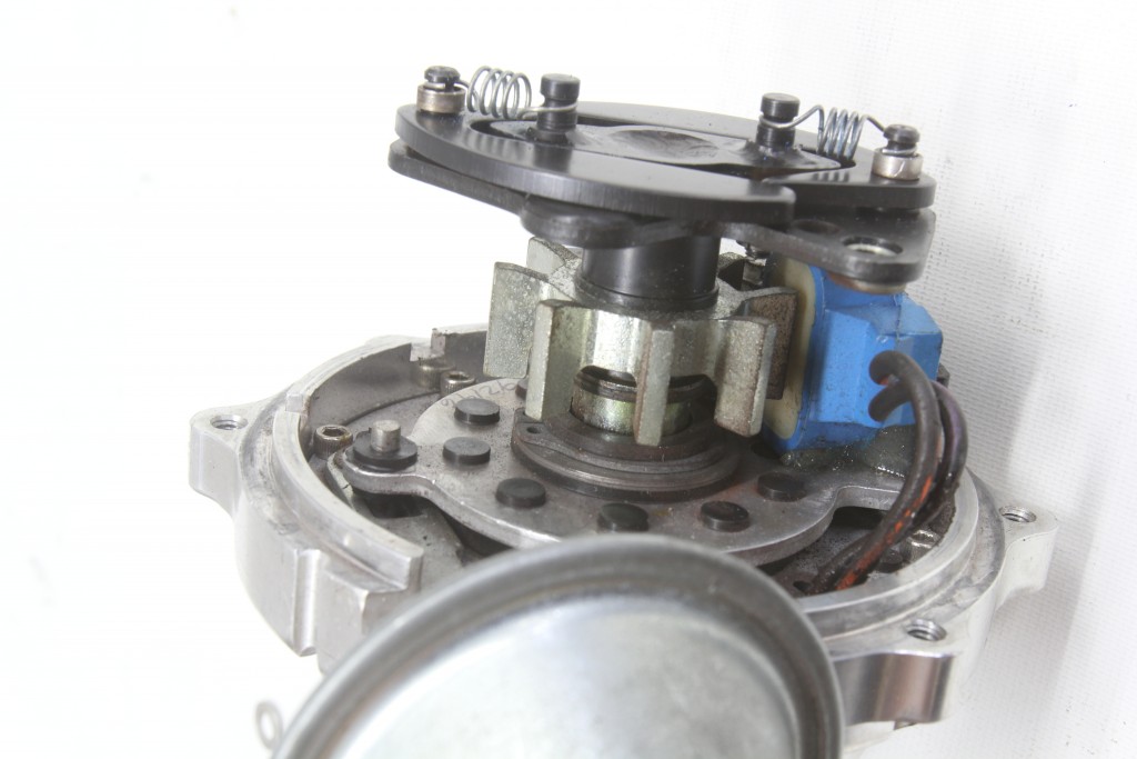 close up of a distributor reluctor