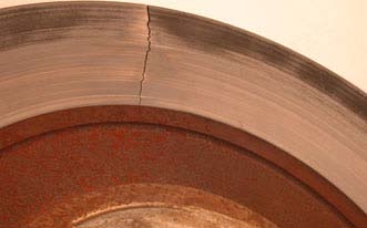 crack in brake disc rotor