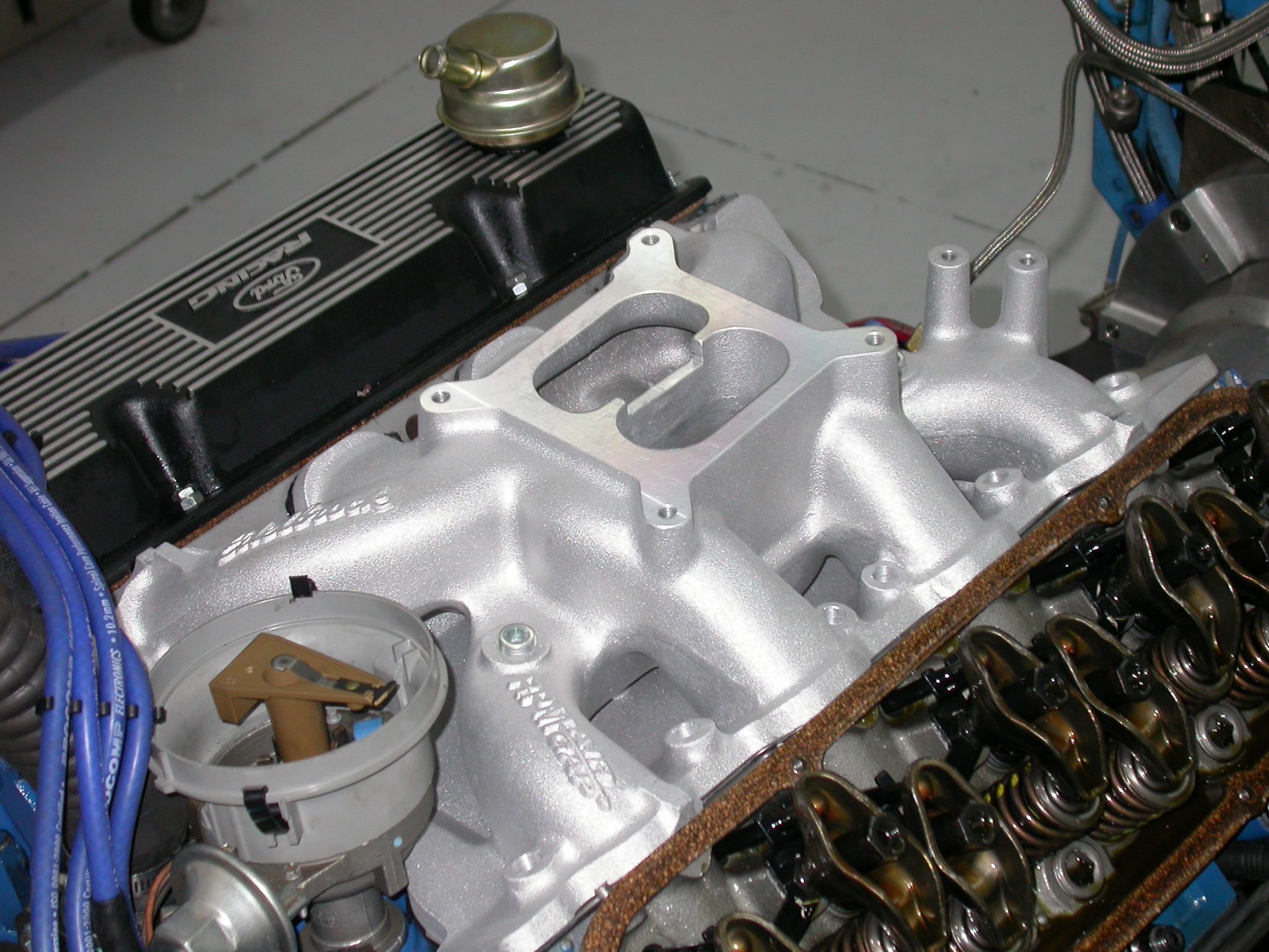 How to Add Nearly 100 HP to a Free-Breathing Ford 351 Cleveland