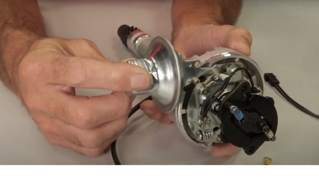 checking vacuum advance on a distributor