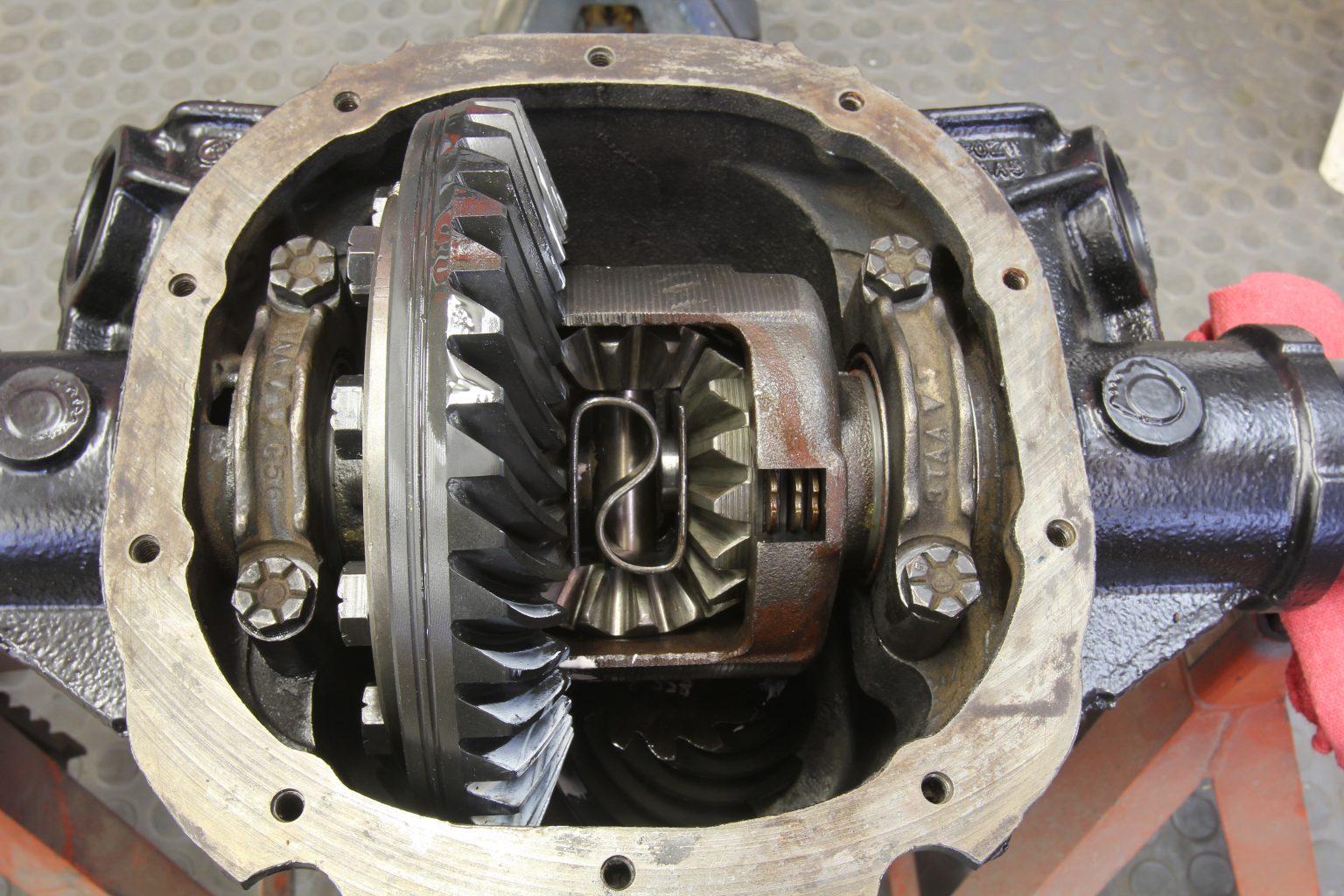 Quick Guide to Diagnosing Differential & Driveline Noises