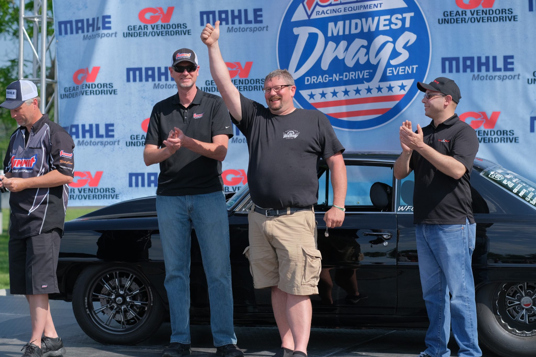 Drivers Take Home Cash (Plus One Seriously Cool Car) at ’21 Midwest Drags