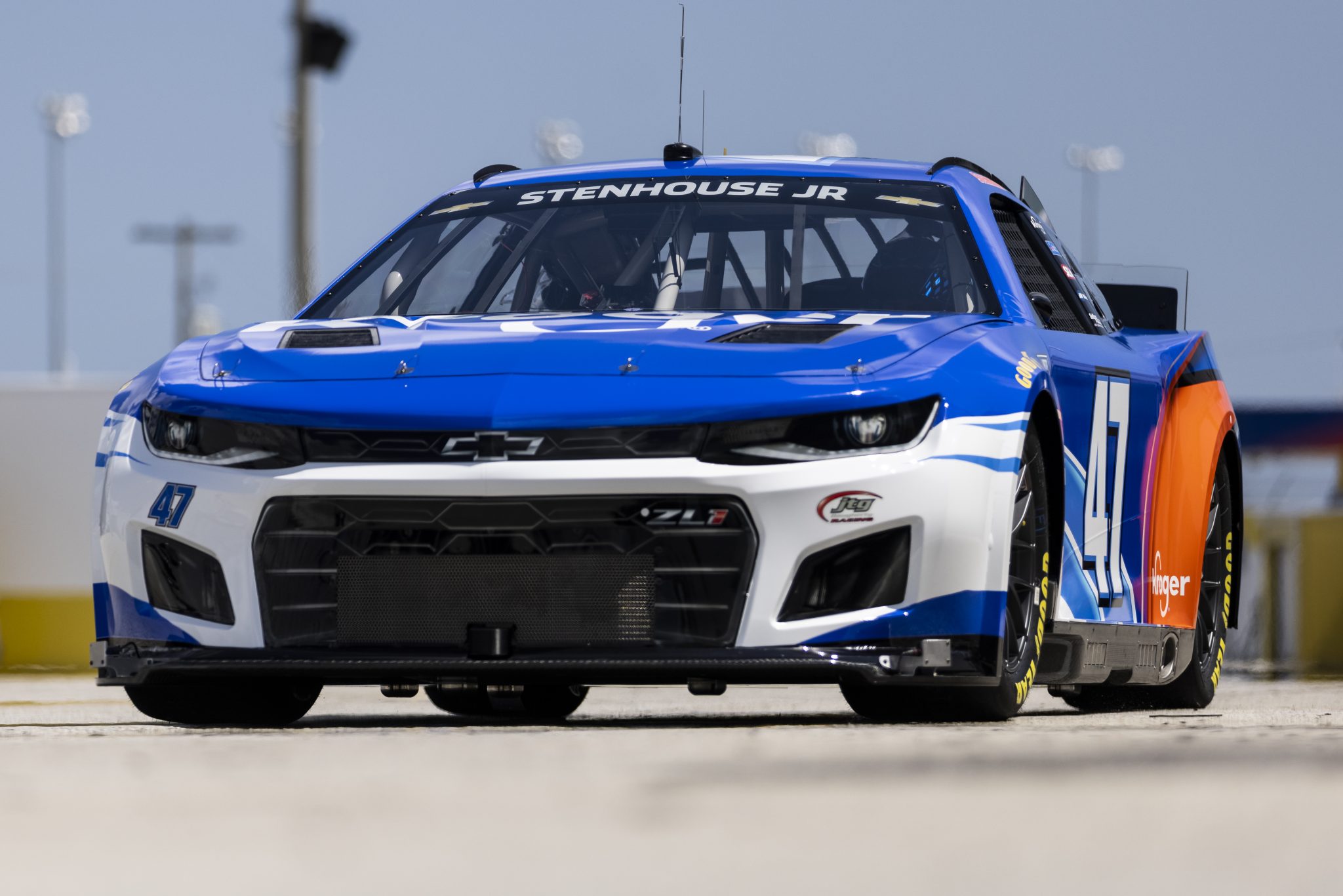 A Closer Look at the All-New Next Gen NASCAR Race Car Racing in the ...