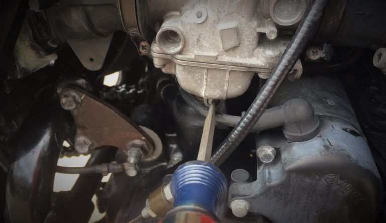 How A Stuck Carburetor Fuel Shutoff Float Valve Led To A Poor-running 