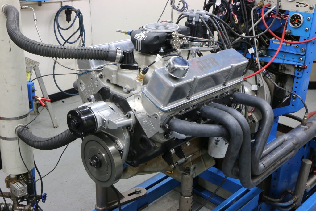 v8 engine on an engine dyno