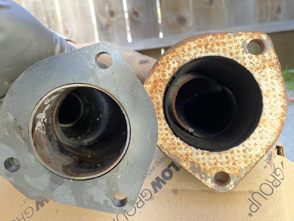 side by side comparison of exhaust flanges