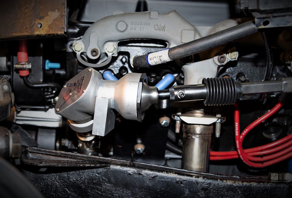 Flaming river Vdog steering box installed on a truck