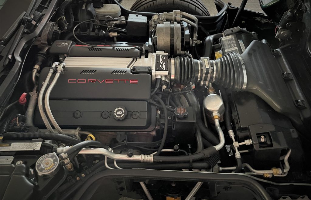 LT1 Engine in a C4 Chevy Corvette