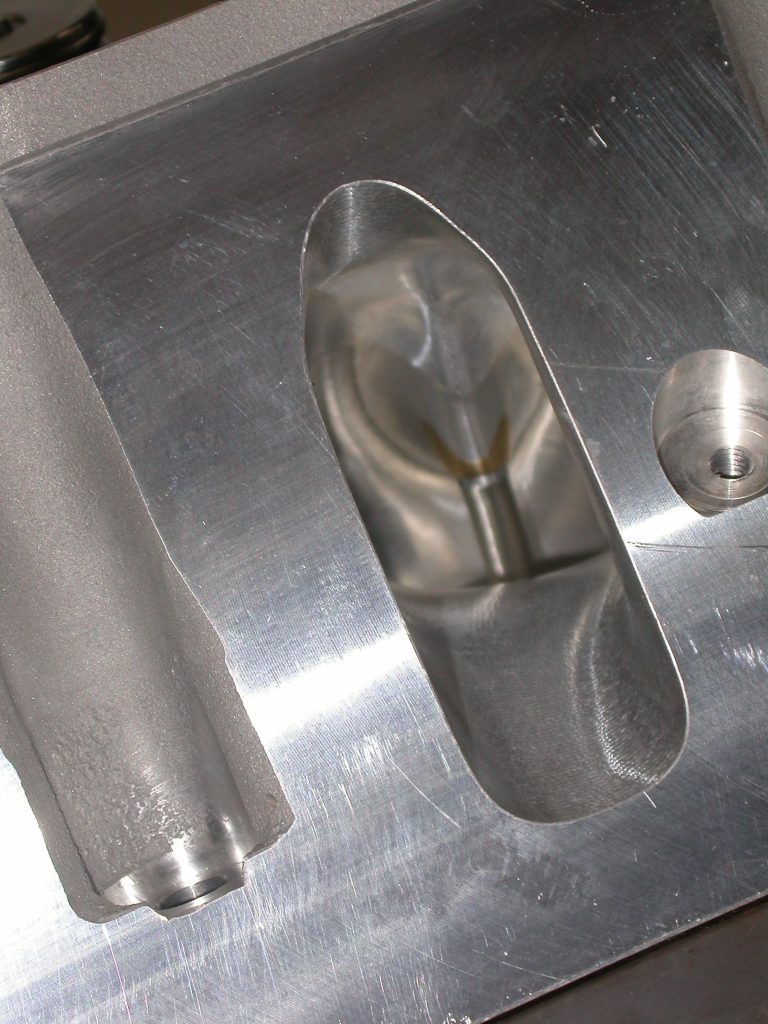 cathedral port in an ls cylinder head