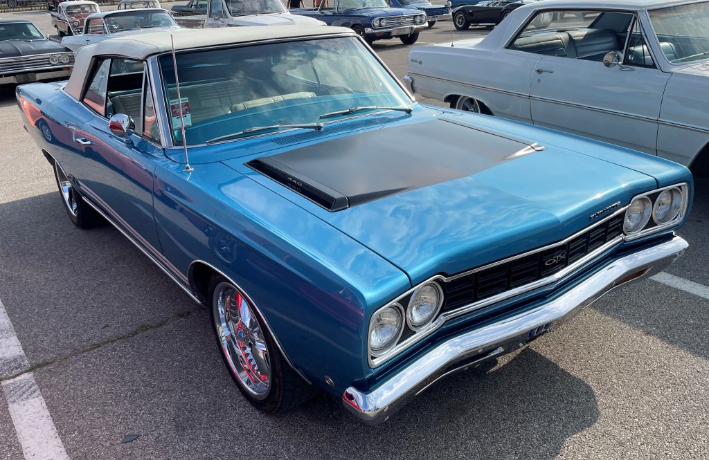 1968 plymouth gtx 440