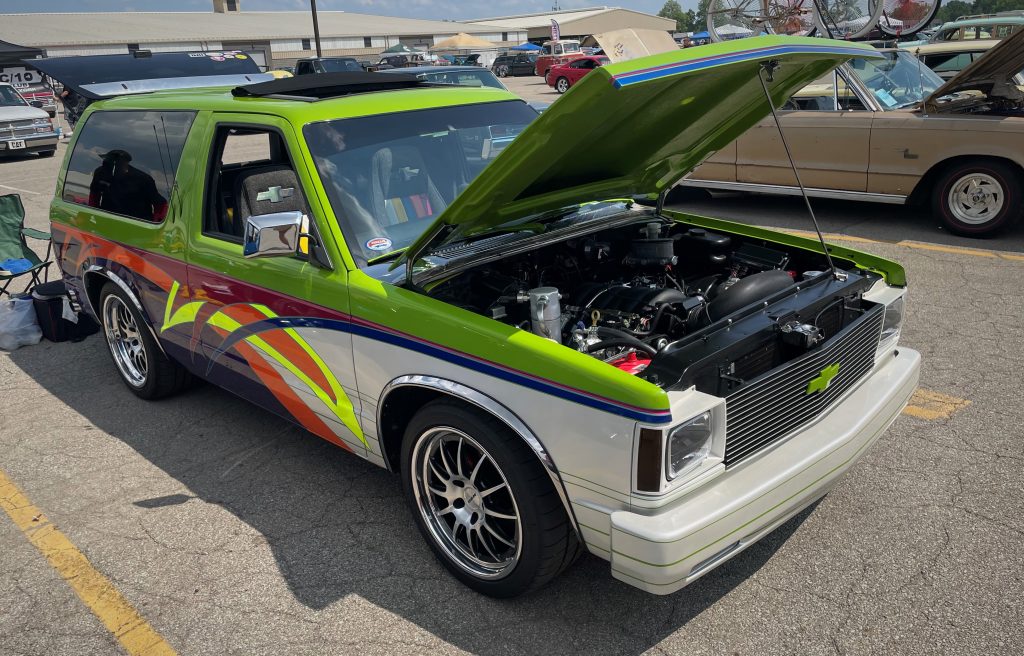 chevy s10 blazer modified sport truck custom