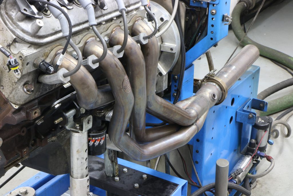 exhaust headers on an ls engine