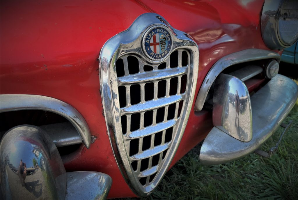 1957 Alfa Romeo Giulietta Spider, close up of front grille