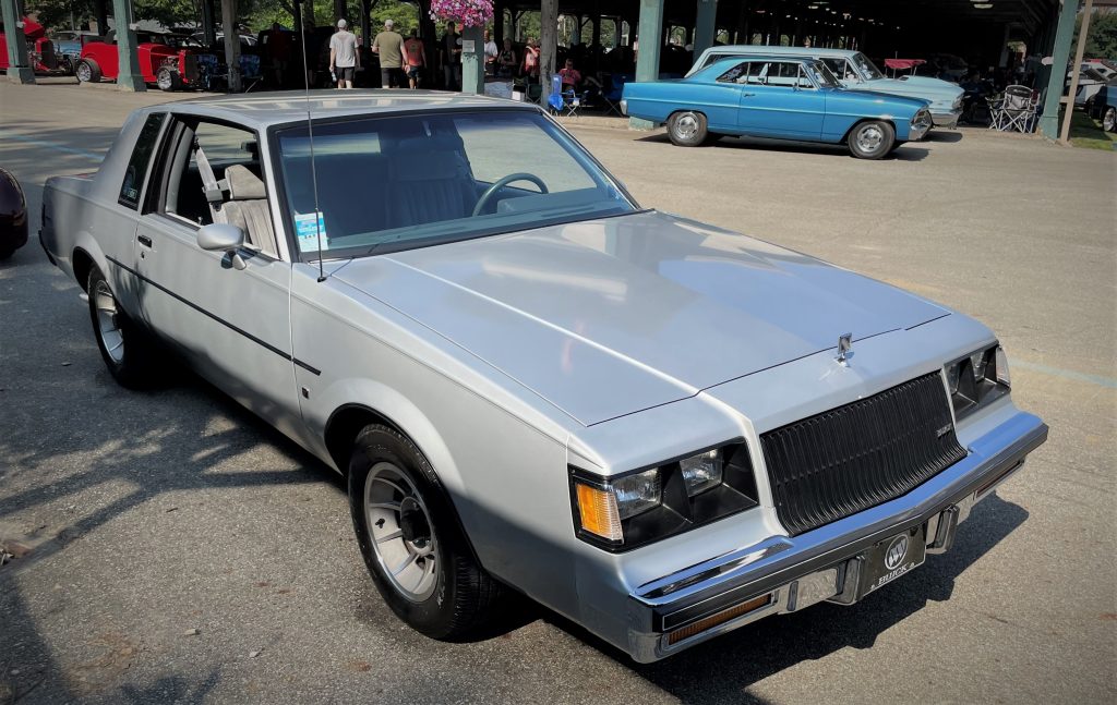 1987 Buick Regal T, front passenger side