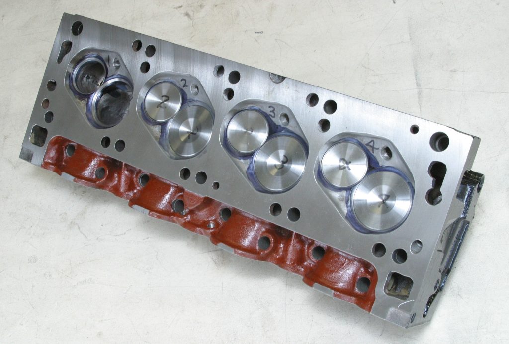 Ford Australia 351 Cleveland cylinder head