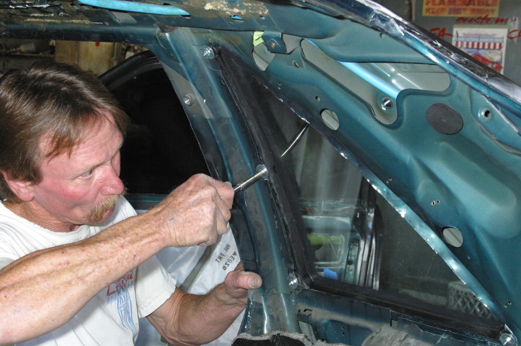 Tightening Mustang rear quarter window studs