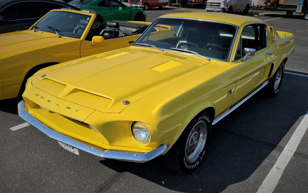 1968 Ford Shelby Cobra GT500KR, front