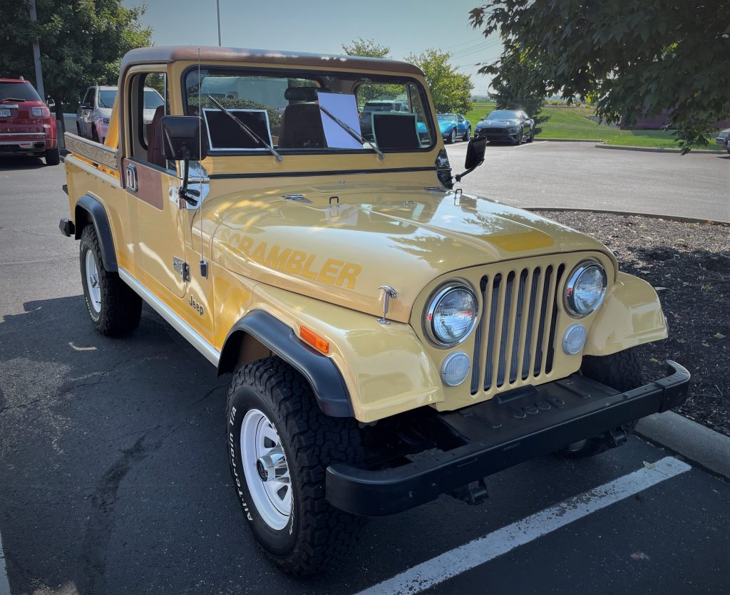 1982 Jeep CJ-8 Scrambler, Front passenger side 3/4 shot