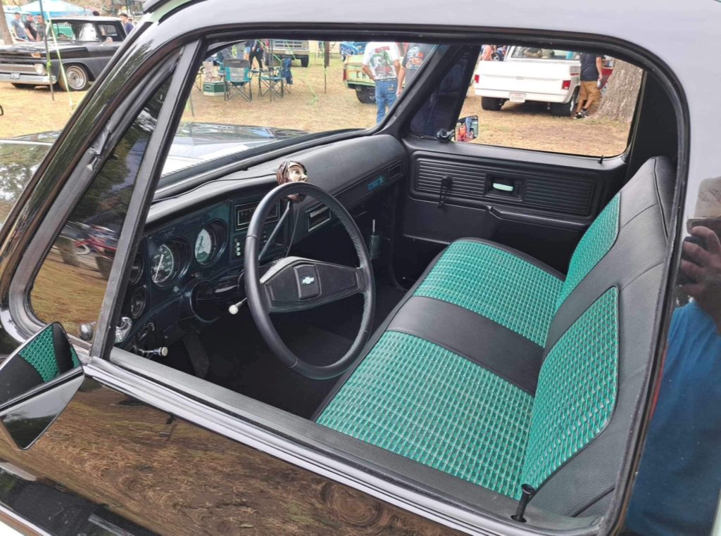 Dez Ferrell 1978 Chevy C10 interior