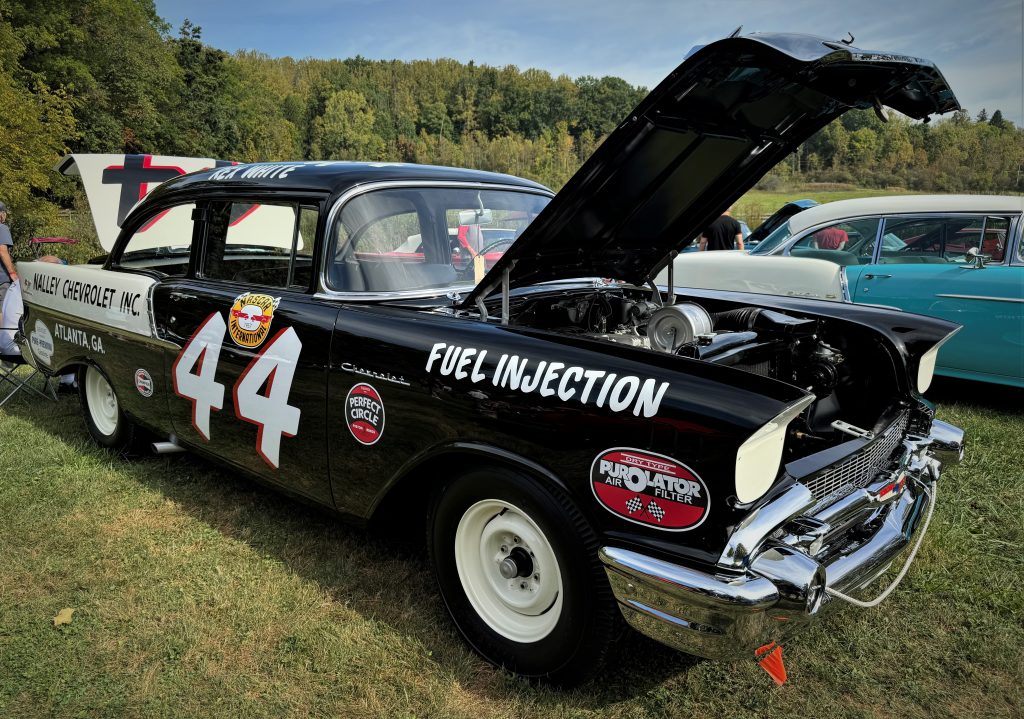 1957 Black Widow Chevy Race car stock car replica, front