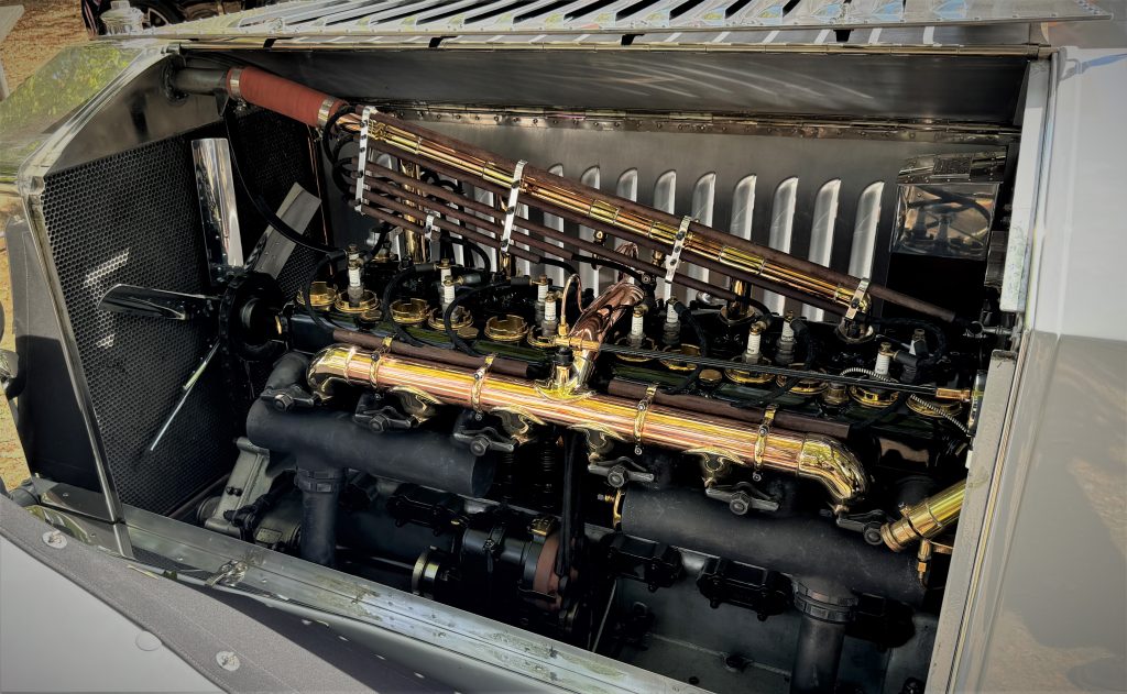 Inline 12 engine in a rolls royce silver ghost