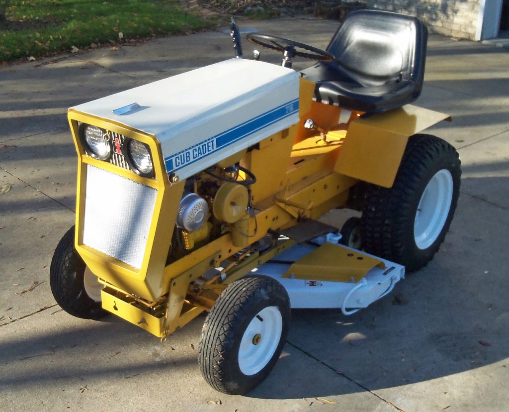 1969 Cub Cadet Model 72 lawn tractor