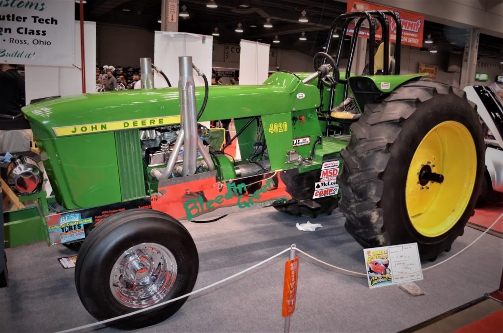 modified 1965 John Deere 4020 farm tractor pulling machine