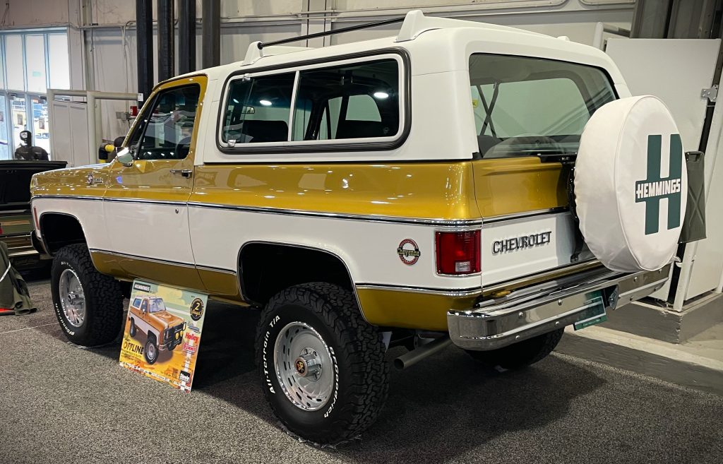 1976 chevy blazer, rear