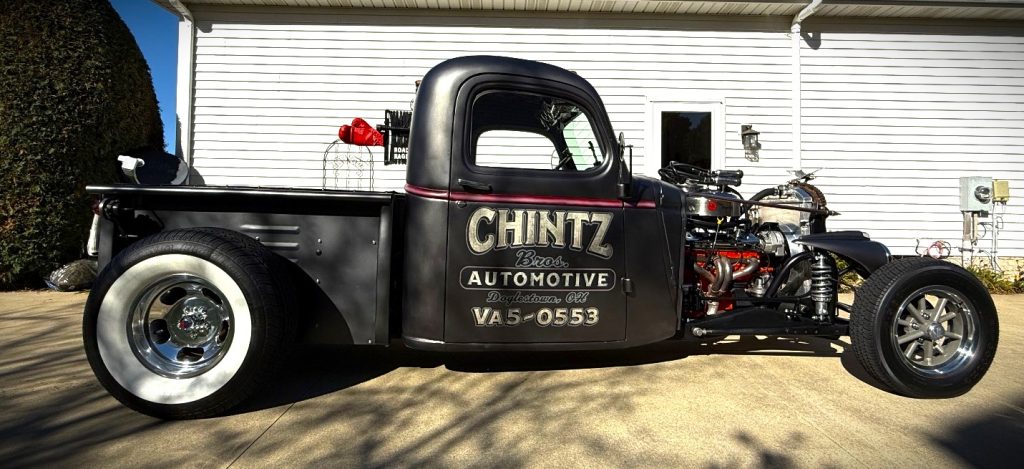 Side profile view of a prewar rat rod