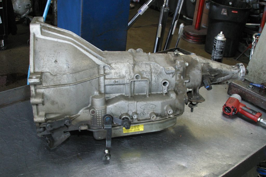 Ford 4R70W transmission